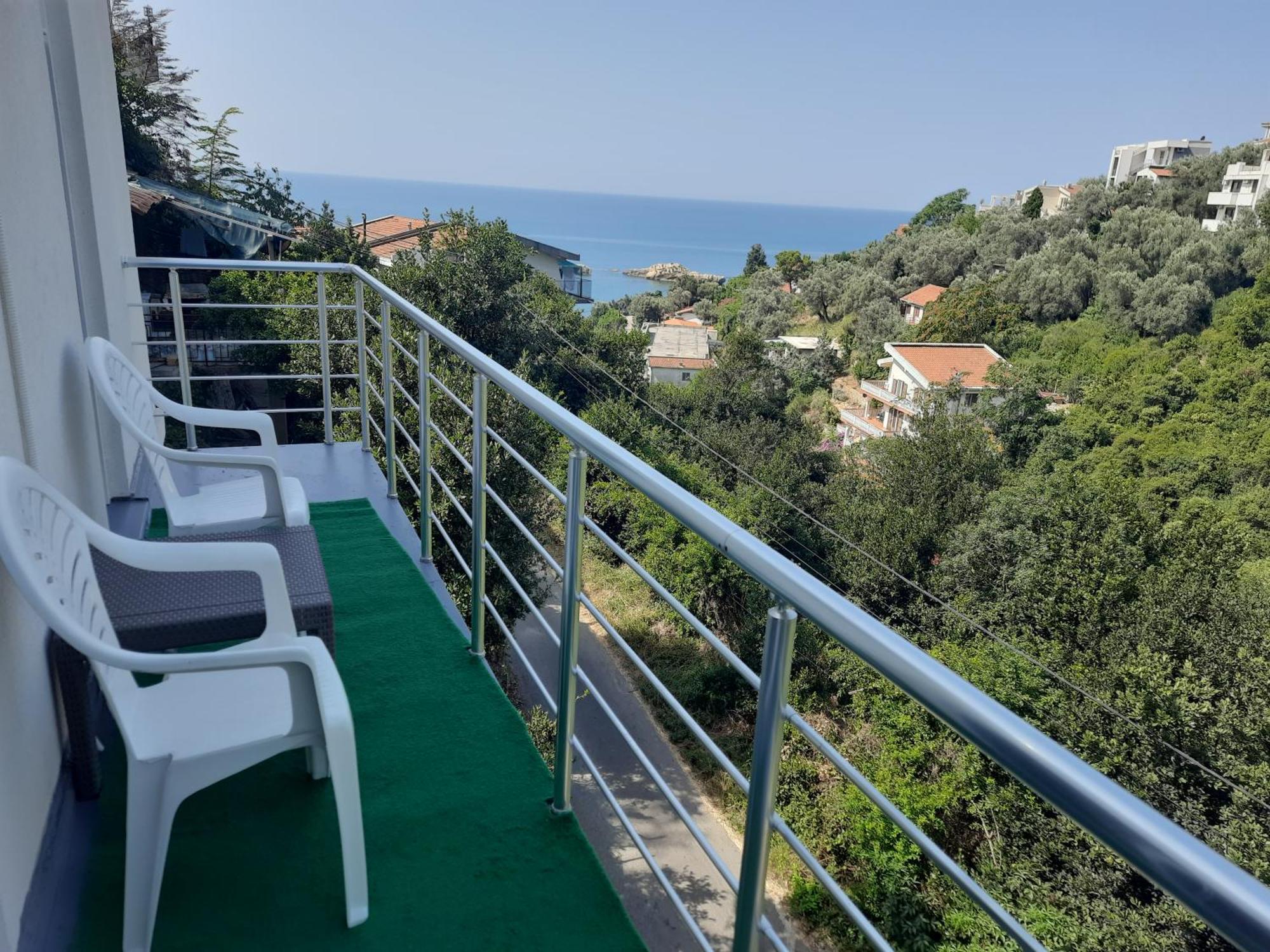 Nino Lux Apartment
