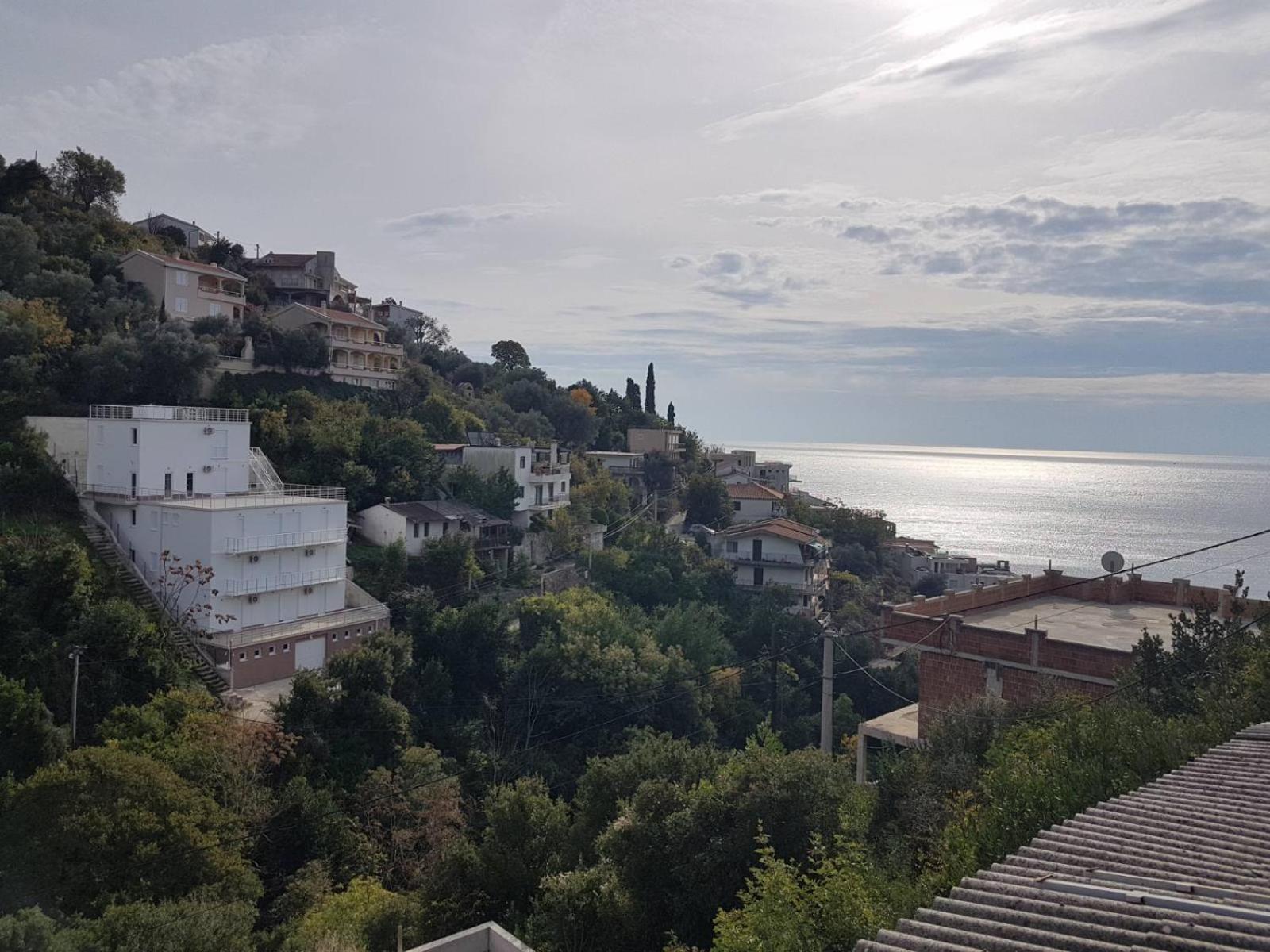 Nino Lux * Ulcinj