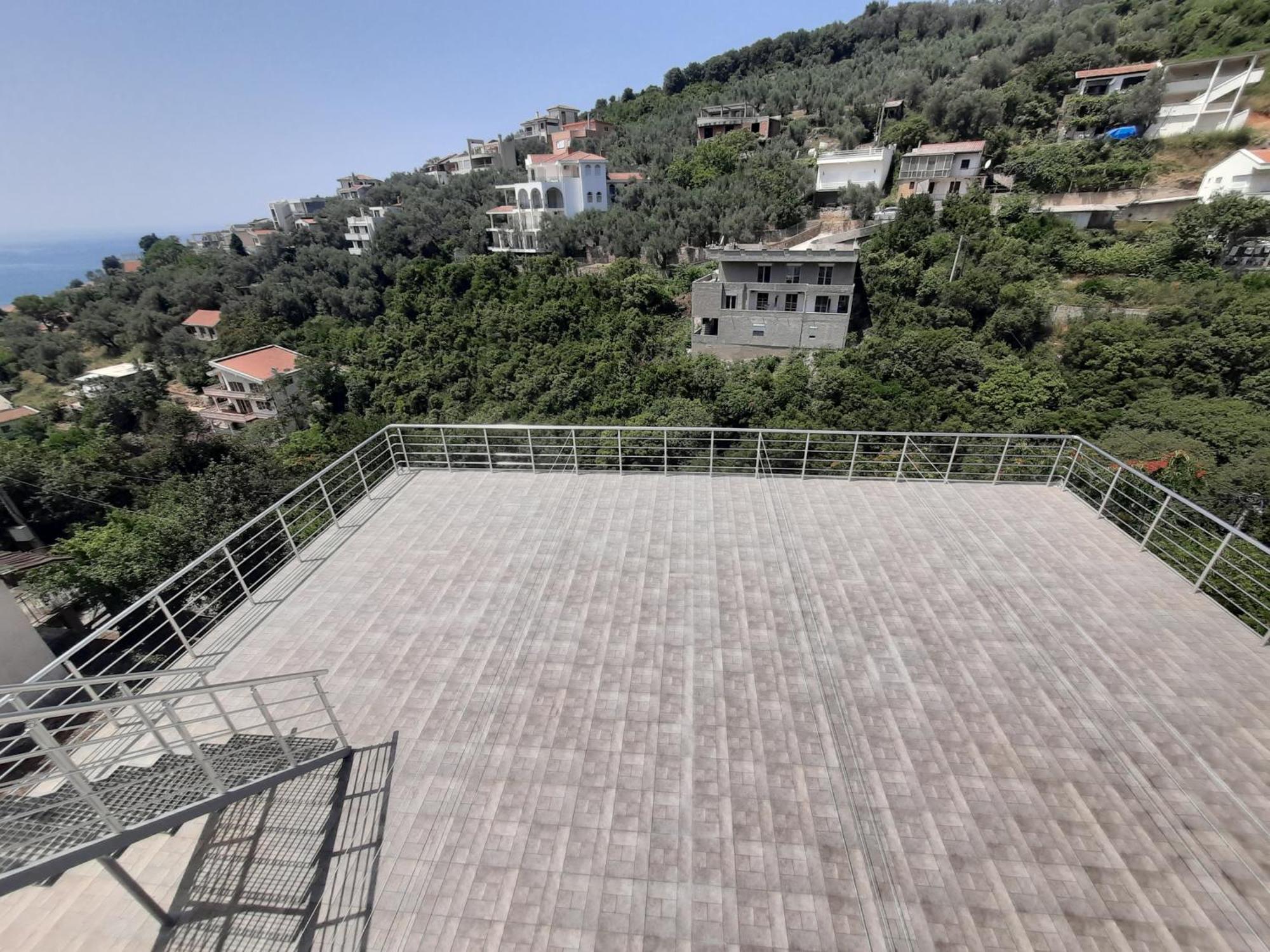 Nino Lux * Ulcinj